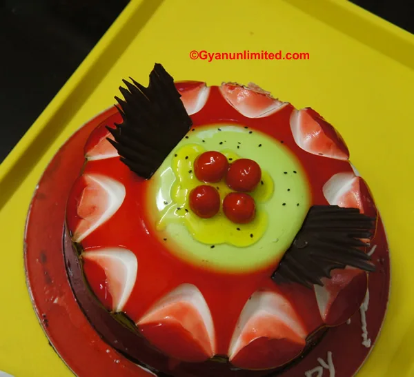 Tamasic food example