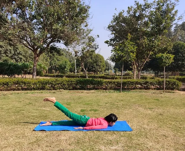 How to do ardha salabhasana?